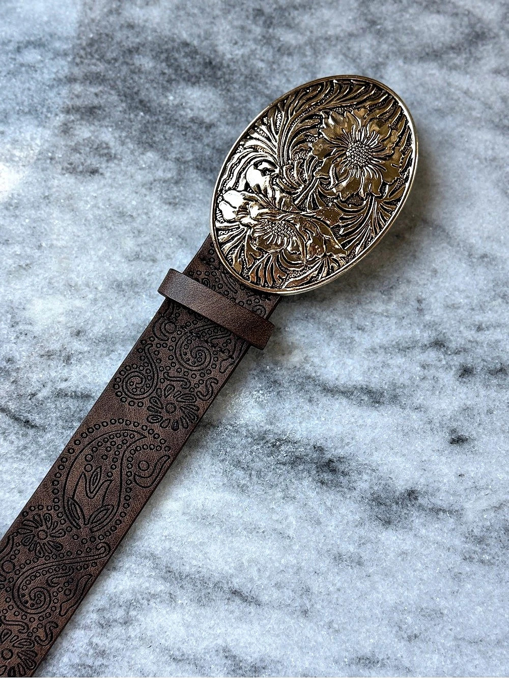Western Style Silver tone & Brown Engraved Belt in Brown & Gold